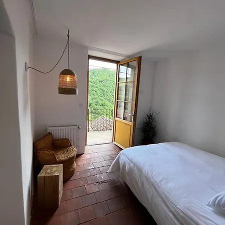 Les Roches Bed & Breakfast Compregnac Exterior photo