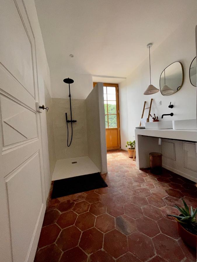 Les Roches Bed & Breakfast