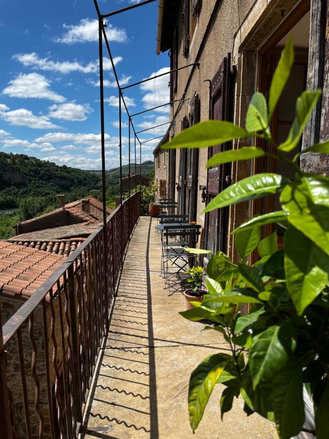 Les Roches Bed & Breakfast Compregnac